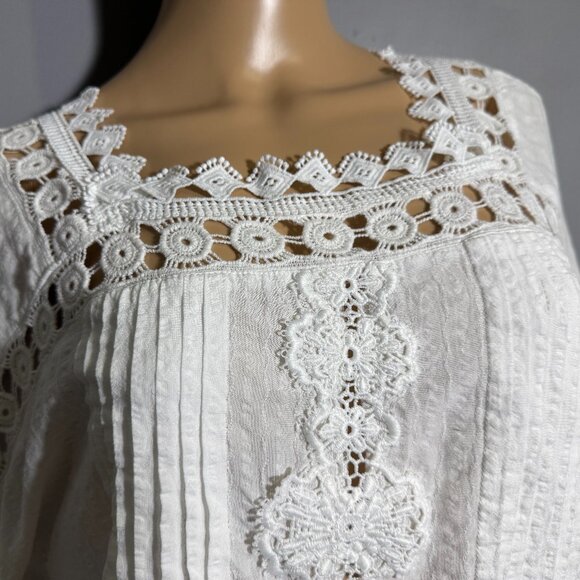 White Crochet Lace Boho Blouse - Picture 5 of 5